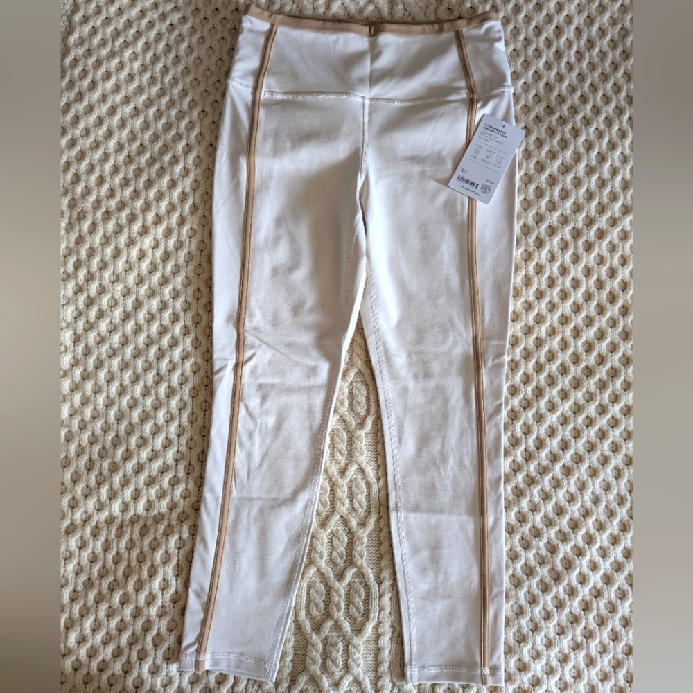 *ATHLETA* Elation Ultra High Rise 7/8 Tight/Legging, Bone (Ivory) Sz. Medium NWT